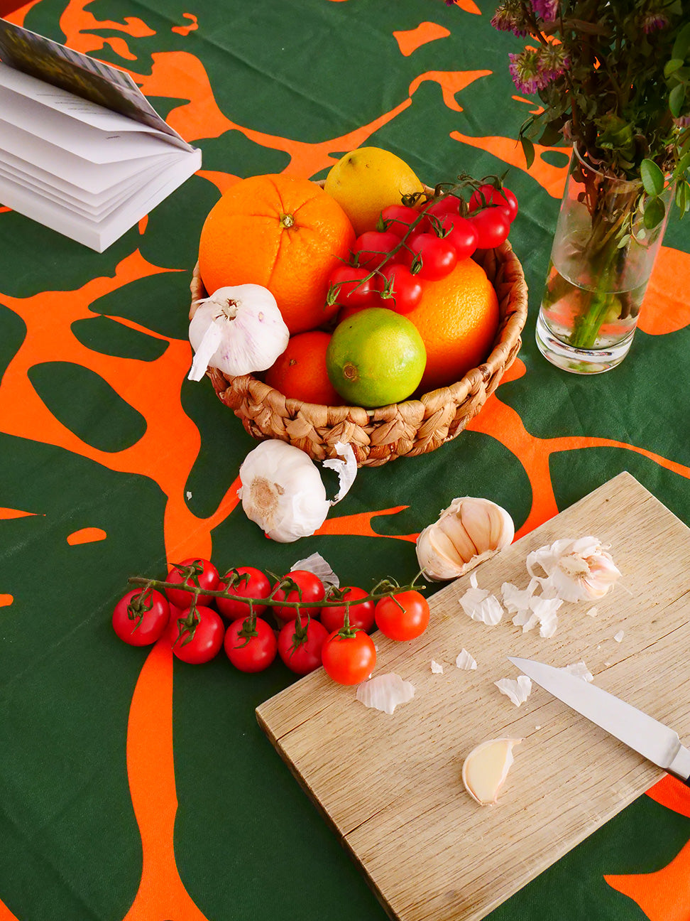 Cloth No. 3 - moderne Tischdecke aus Bio-Baumwolle, grün-orange